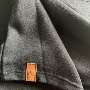 Women’s short sleeve Ampersand Avenue top with hood